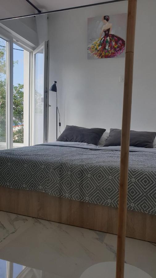 Izzy 2 Apartment เซนญ์ ภายนอก รูปภาพ