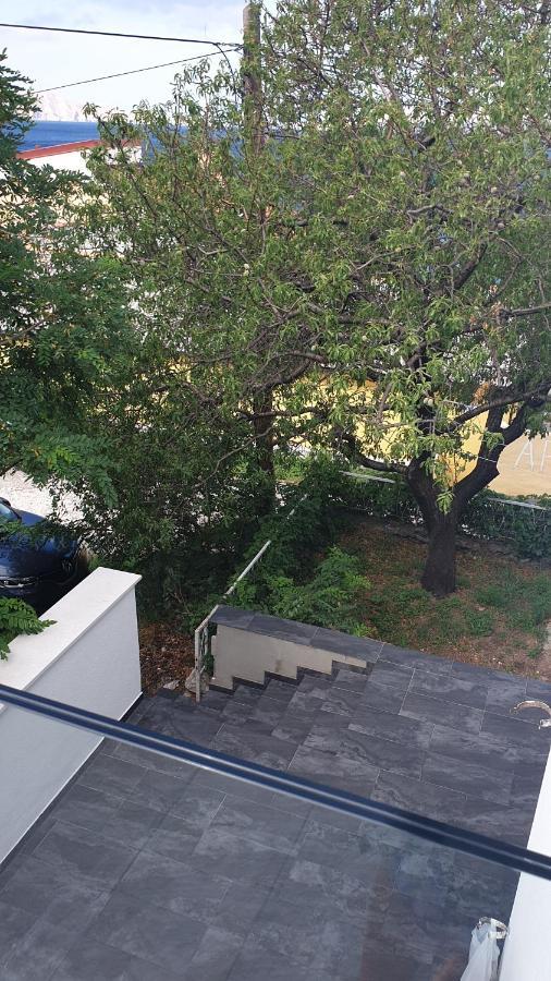 Izzy 2 Apartment เซนญ์ ภายนอก รูปภาพ